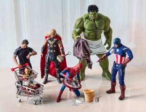 Avengers-Spiderman Cleaning